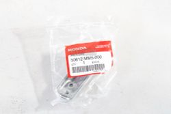 50612-MM5-000. ARM, R. STEP. OEM HONDA