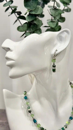 Серьги зеленые и салатовые кубики и зеленый жемчуг, серебро