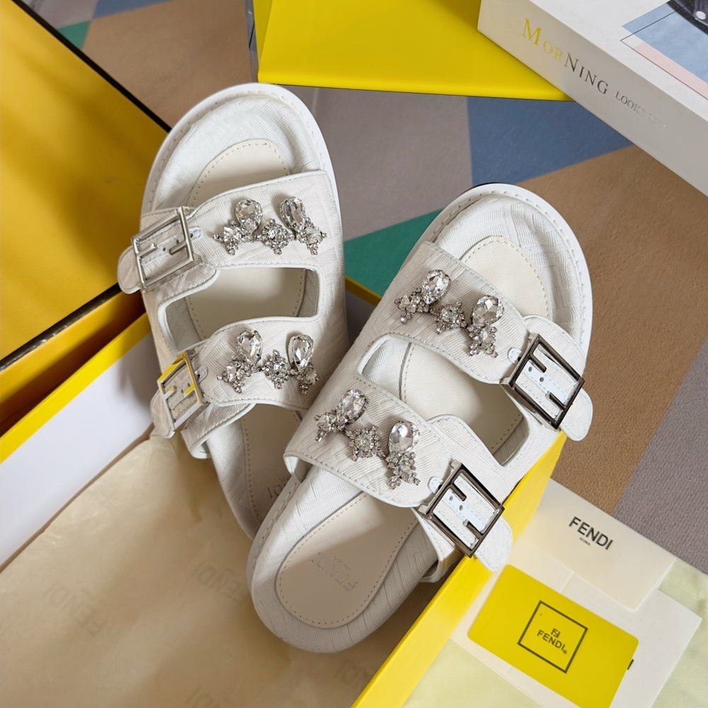 Fendi Feel Slides