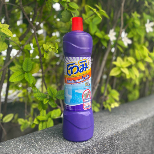 Средство для очистки поверхностей в ванной комнате с ароматом фиалки Bathroom Cleaner violet Action Clean Tomi