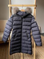 Пуховик Moncler