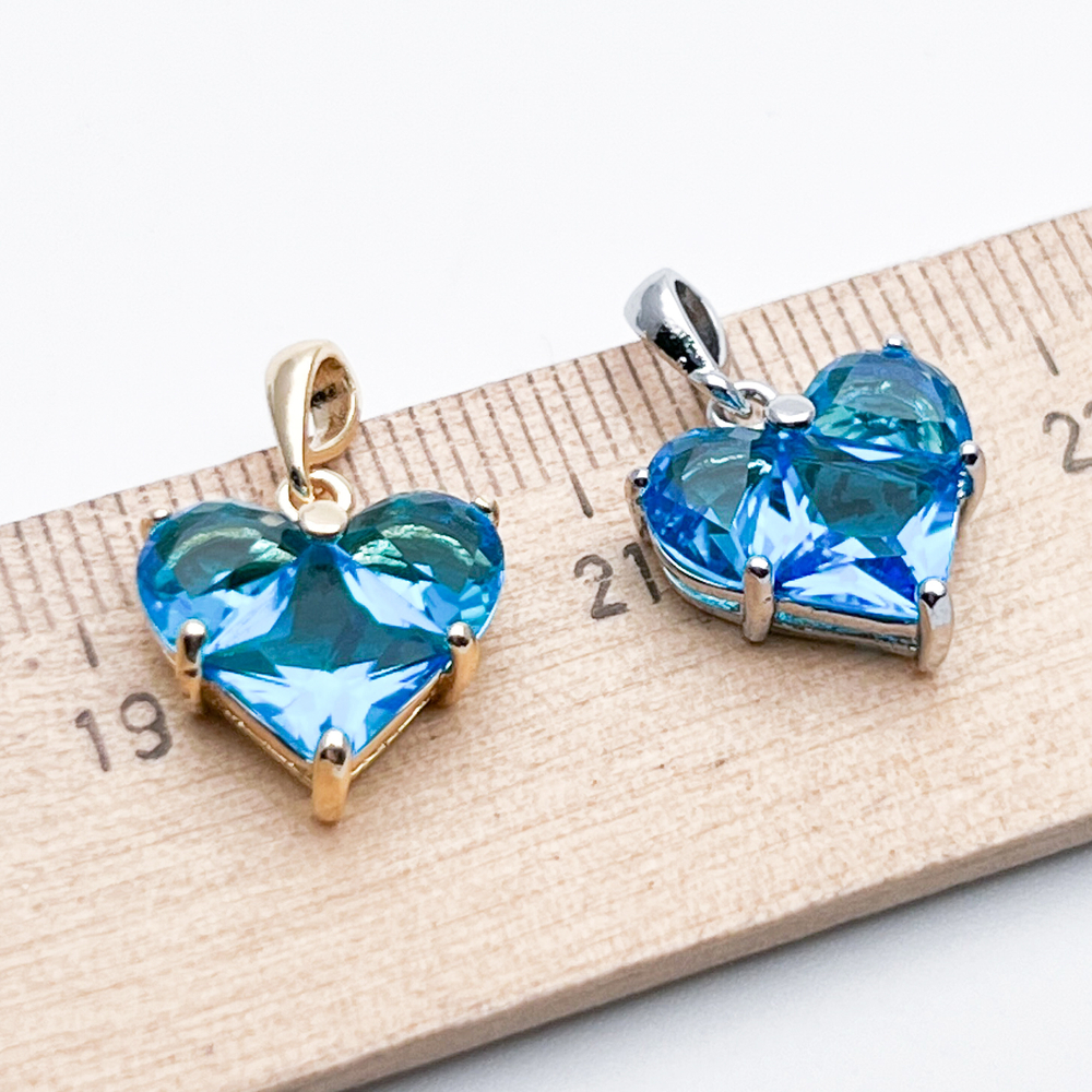 Подвеска сердце, цвет золото+ультрамарин, размер 14*14 мм, цена за 1 шт