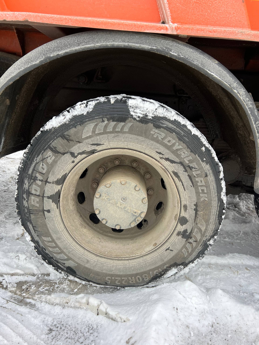 КамАЗ 6520 6x4 Самосвал 6520-3026041-53 (Дизельный, 11,8 л, 400 л.с., МТ)