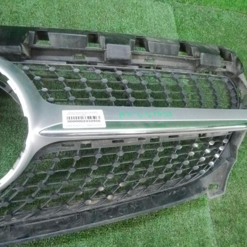 Решетка радиатора Mercedes CLA w117 (2013-2019)