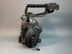 Canon EOS C100