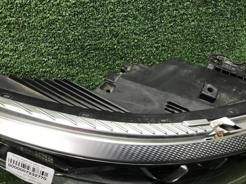 Фара правая Kia Seltos (2019-2022) LED