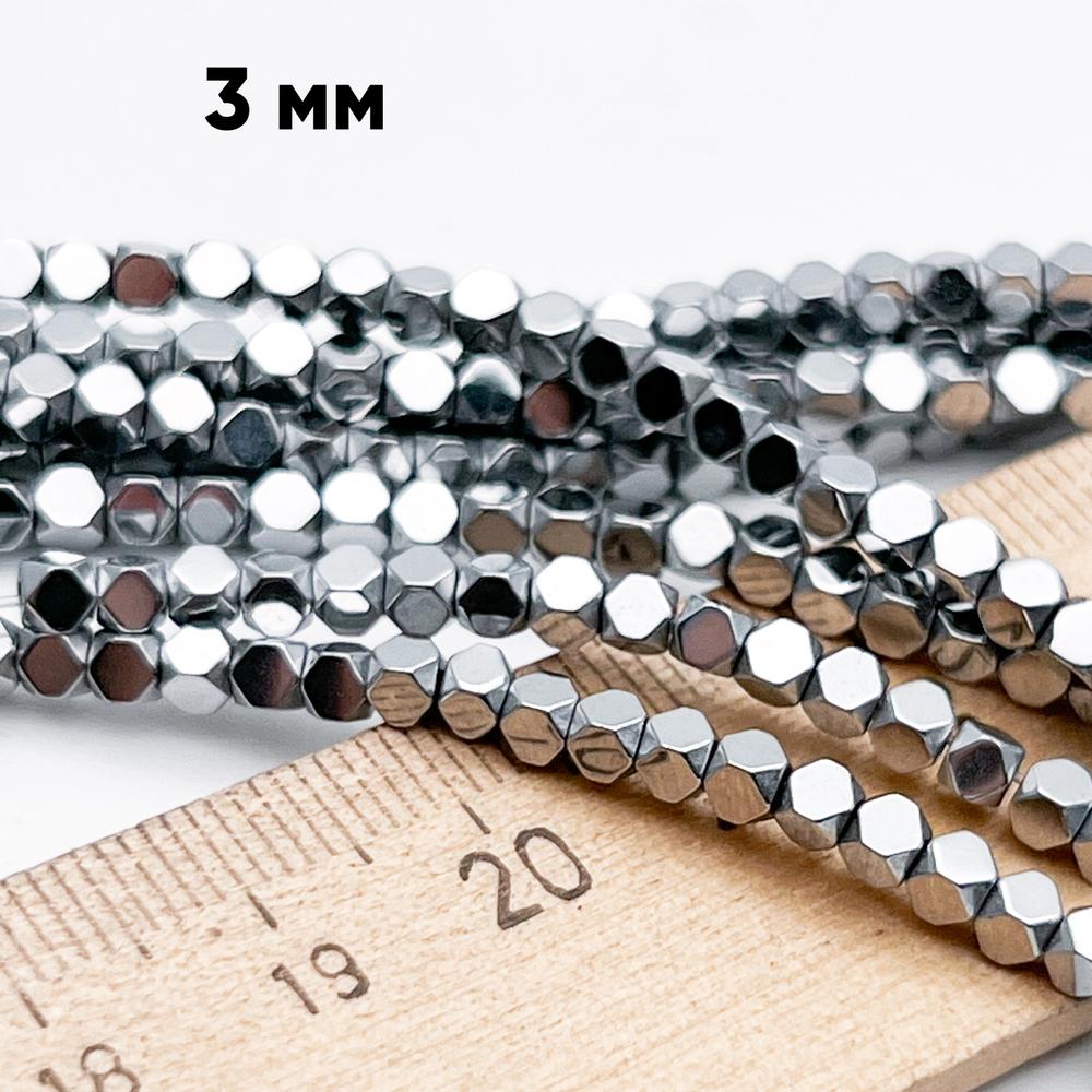 Гематит Многогранник бусины (имитация), цвет серебристый, размер около 3 мм, цена за отрезок 19 см (1/2 нити)