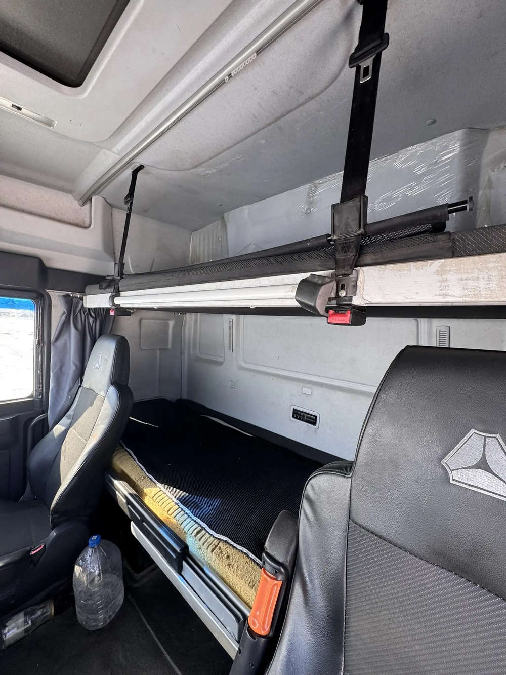 SITRAK C7H 6x4 Седельный тягач ZZ4256V364HE (Дизельный, 12,4 л, 540 л.с., АТ)