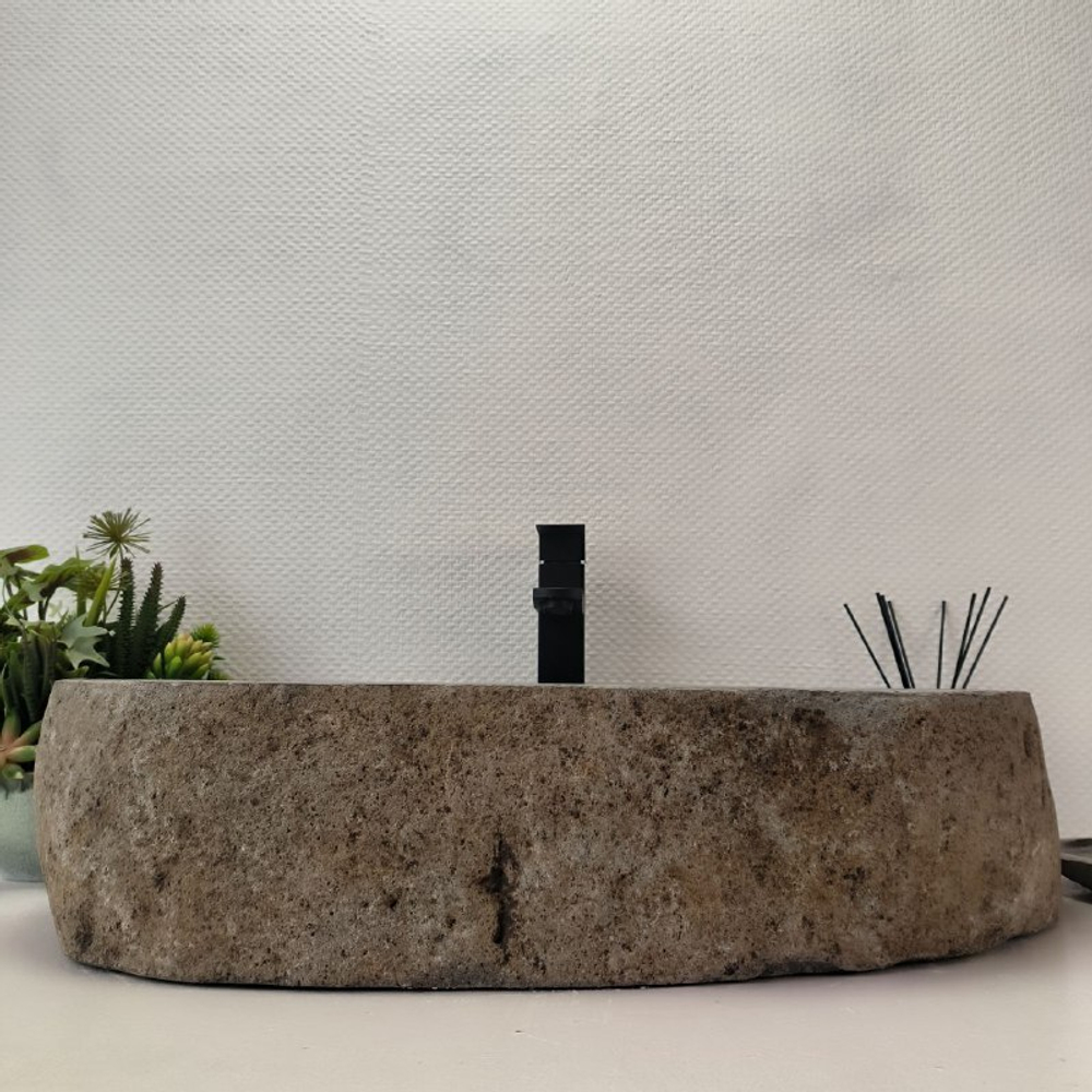 Раковина из речного камня RS63609 (65*36*16) 0124