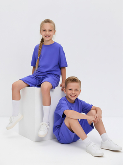 Костюм оверсайз с футболкой и шортами