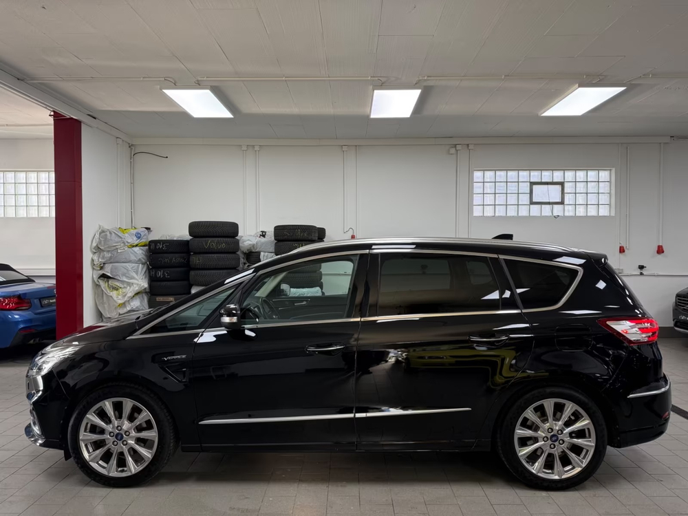 Ford S-Max Vignale