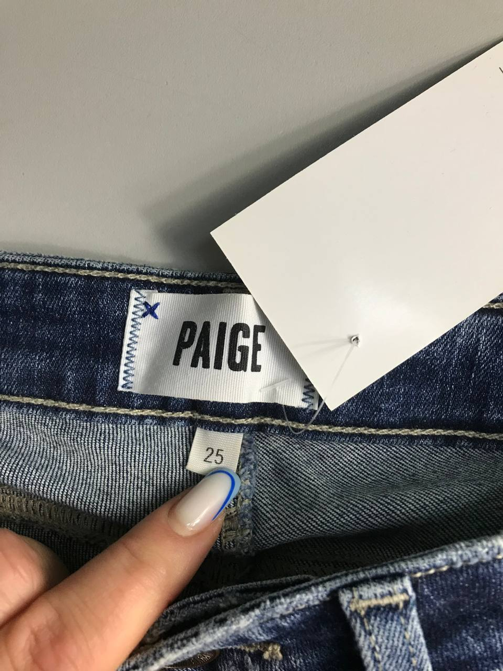 Джинсы Paige модные, маркировка 25, визуально на 40 размер