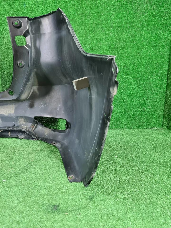 Бампер задний Toyota Fortuner 2 (2015-2020)