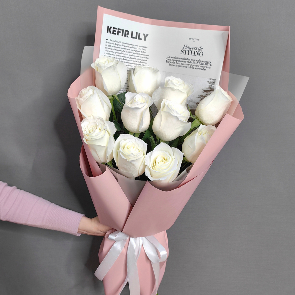 Букет из 11 белых роз (Эквадор 60 см)