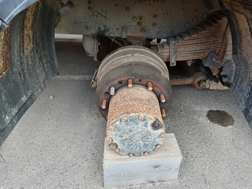МАЗ 6501* 6x4 Самосвал 650128-8520-000 (Дизельный, 11,6 л, 423 л.с., МТ)
