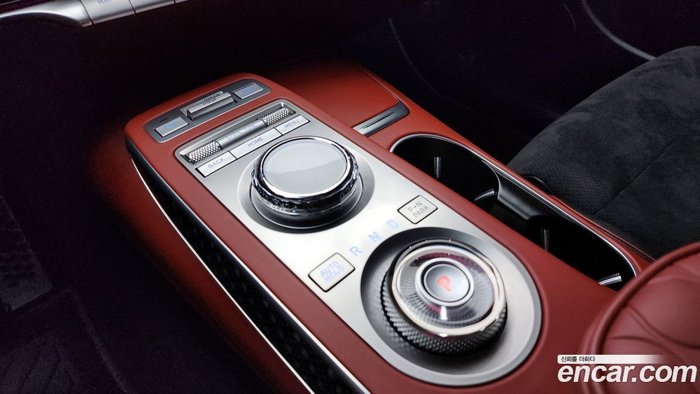 Genesis GV70 3.5T Бензин AWD (07.2021)