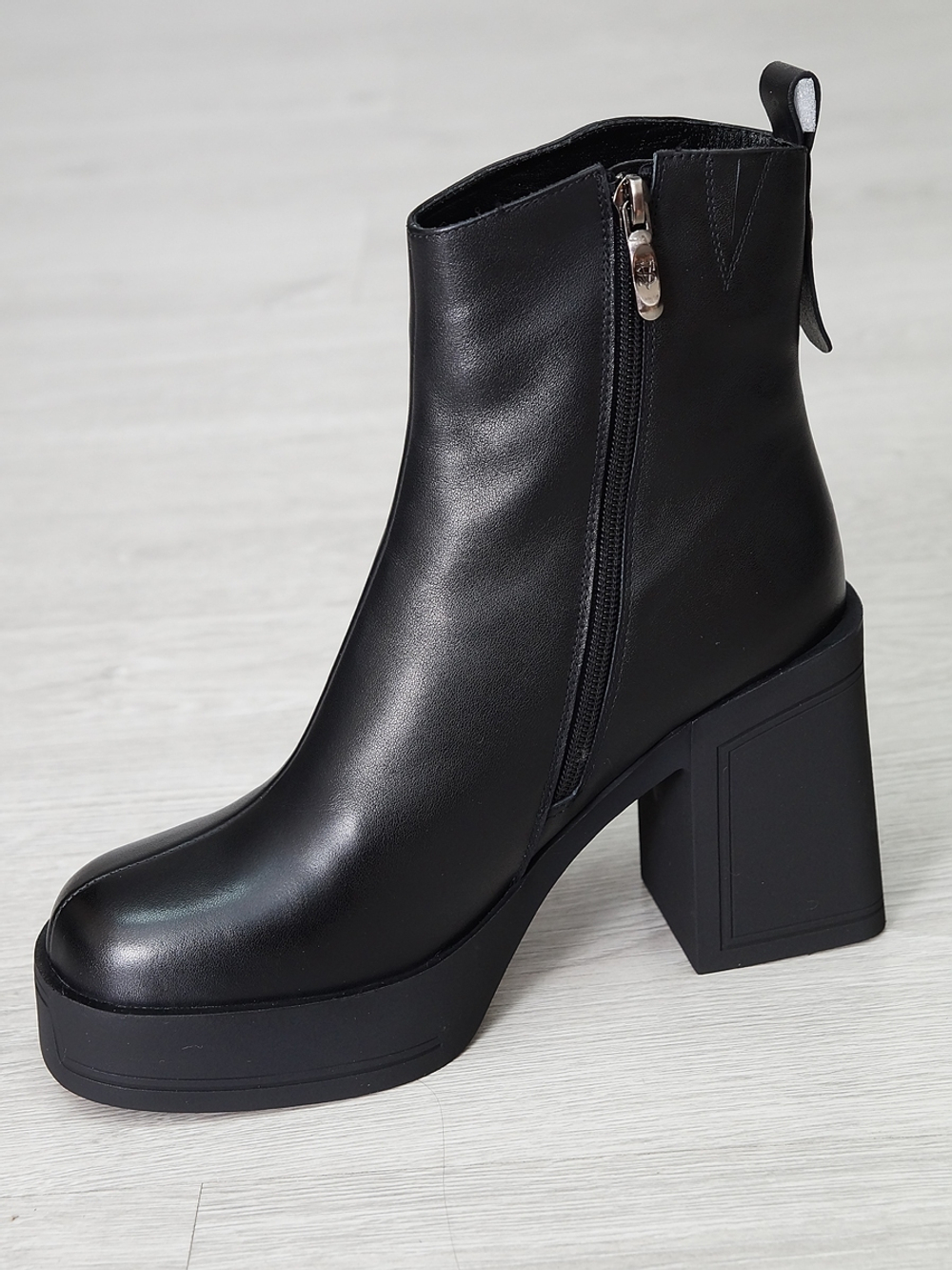 Полусапожки женские зимние