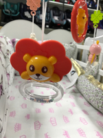 106852/Музыкальная карусель на кроватку "Elefantino" розовый на бат. 108 мелодий, 5 вращ. игрушек