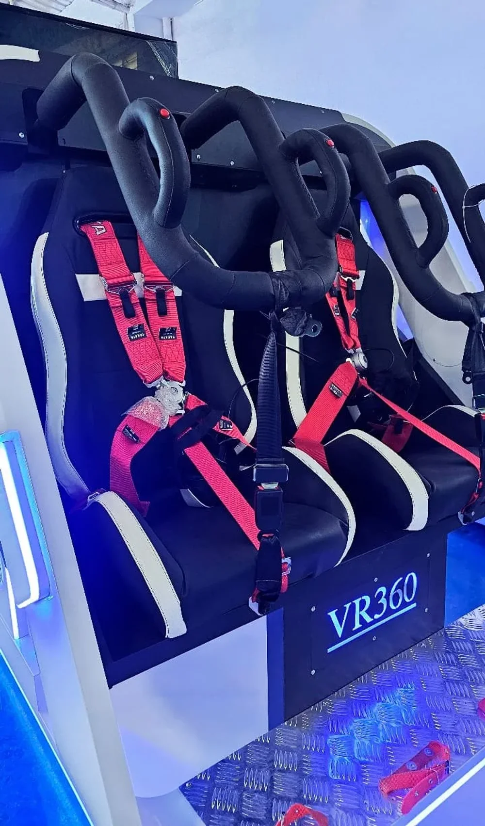 Аттракцион виртуальной реальности VR360 SkyRider