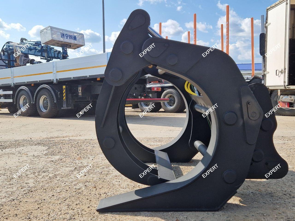 Захват лесной на Экскаватор-погрузчик Venieri