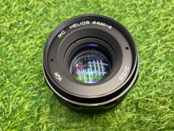 MC Helios-44M