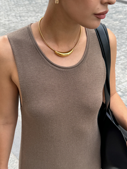 Платье NARINA с закрытым декольте, гречишный