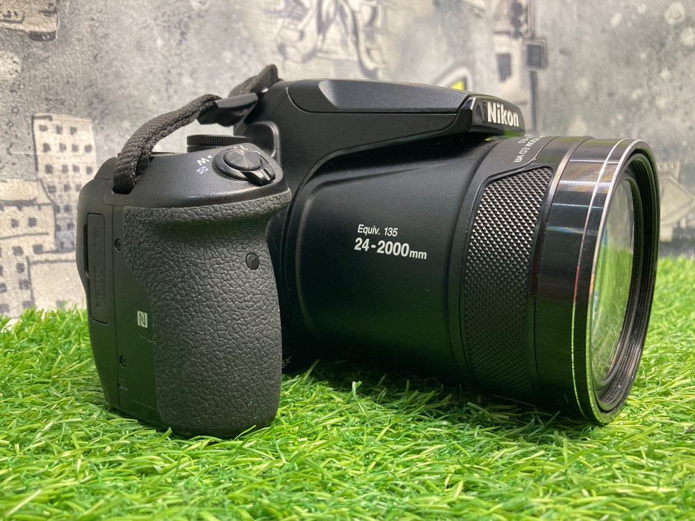 Nikon Coolpix P900