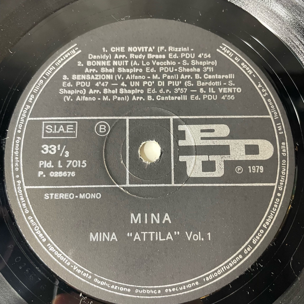 Винтажная виниловая пластинка LP Mina Мина Attila (Италия 1979)