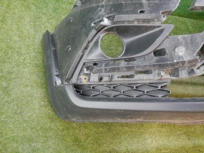 Бампер передний Lada Vesta (2015-н.в.) Cross