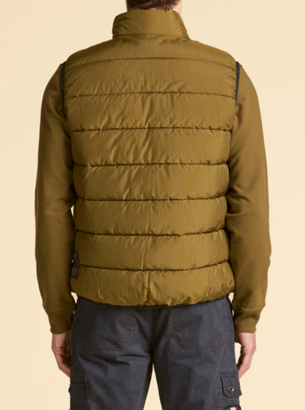 Нейлоновый жилет