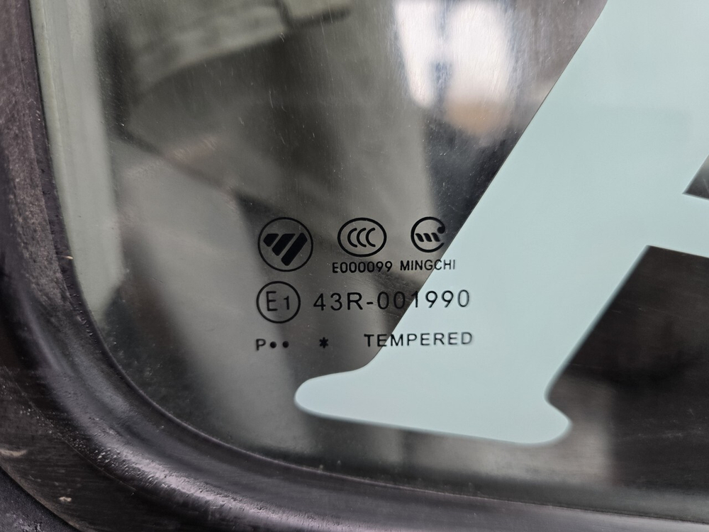 Дверь правая в сборе 2023г.