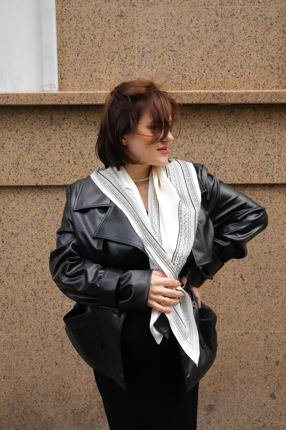 Платок шелк орнамент