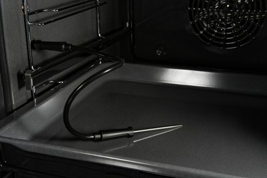 Электрический духовой шкаф Bosch HBG578FB0R