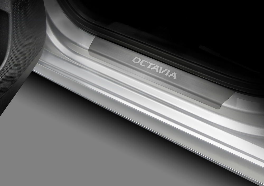 Накладки на пороги Rival для Skoda Octavia A8 2020-н.в., нерж. сталь, с надписью, 4 шт., NP.5110.3