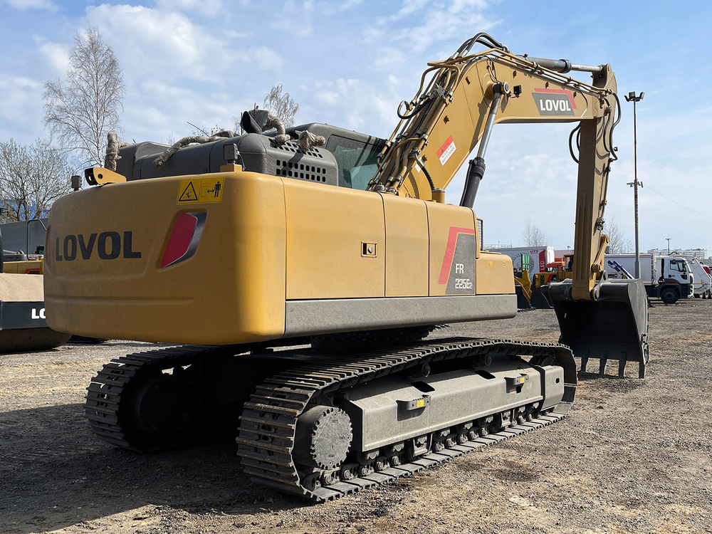 Гусеничный экскаватор LOVOL FR225E2 (ковш 1.2 м3)