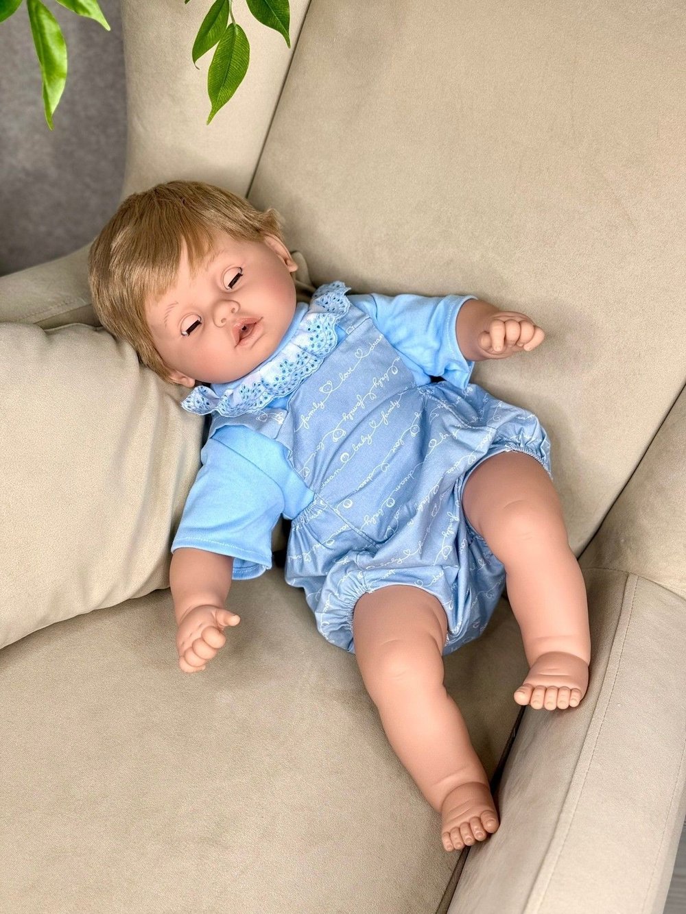 Кукла Berbesa мягконабивная 62см Dulzon (8072S)