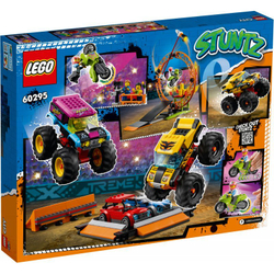 Конструктор LEGO City - Арена для трюков 60295