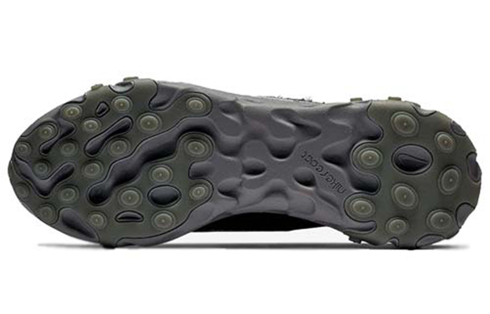Nike ispa low black on sale