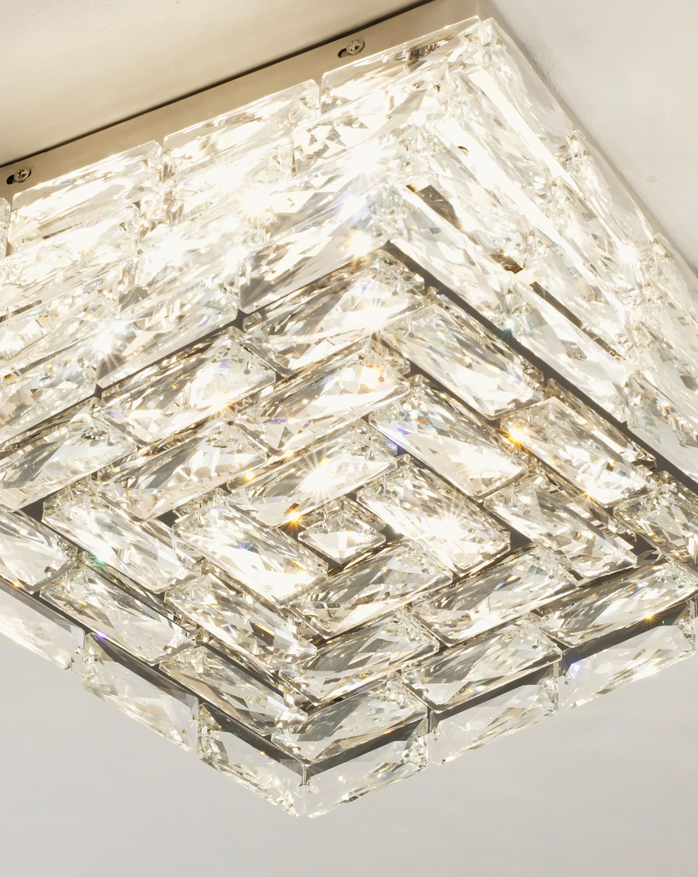 Люстра потолочная светодиодная Moderli V10473-CL Venice