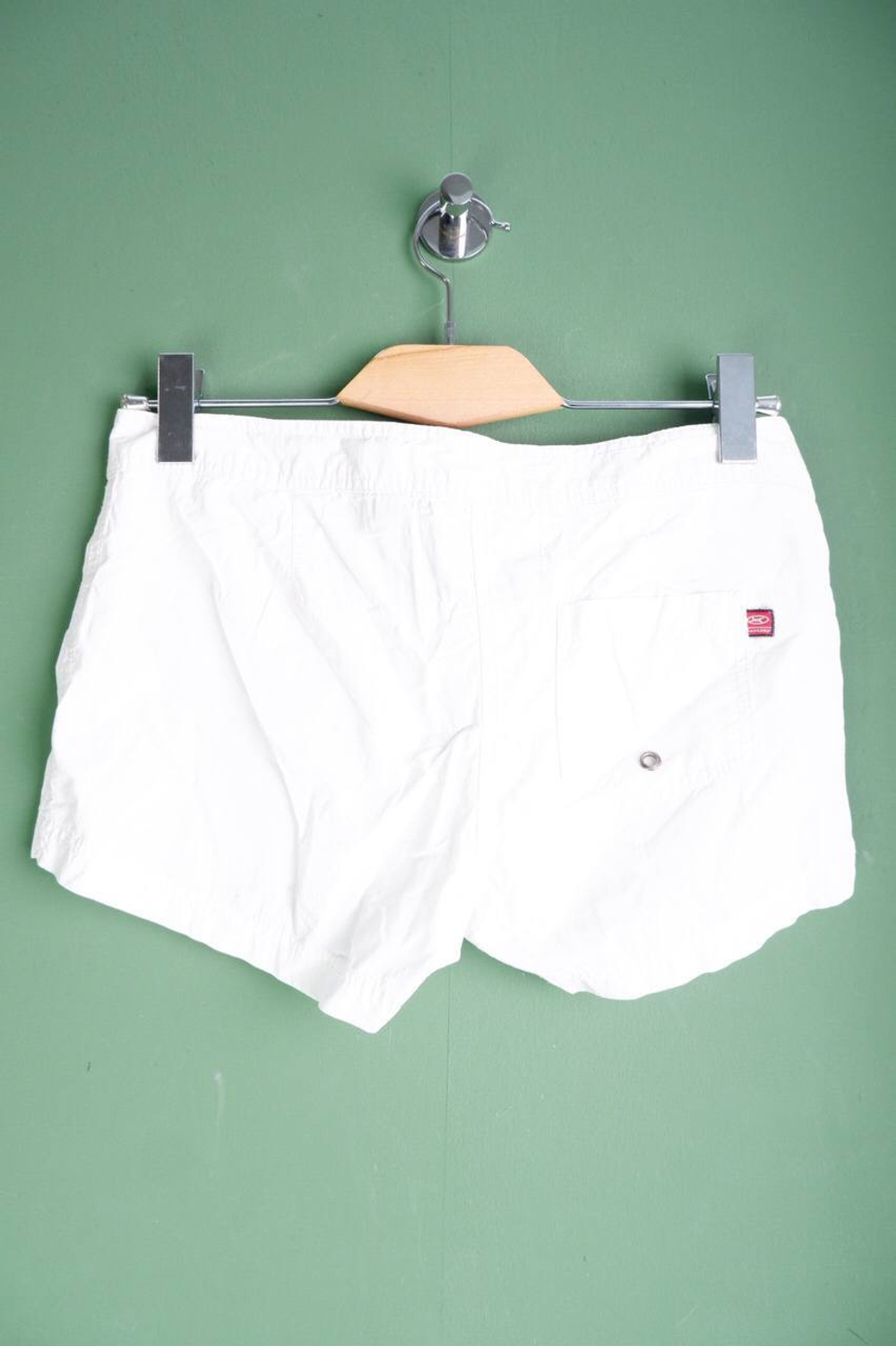 Шорты светлые, маркировка 36, визуально 42 размер