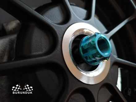 ТИТАНОВАЯ ГАЙКА М14 (ЗАДНЕЕ КОЛЕСО) DIO AF / ZX