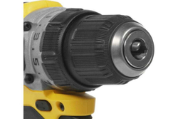 Бесщеточная дрель-шуруповерт DEWALT 12 В XR DCD701N