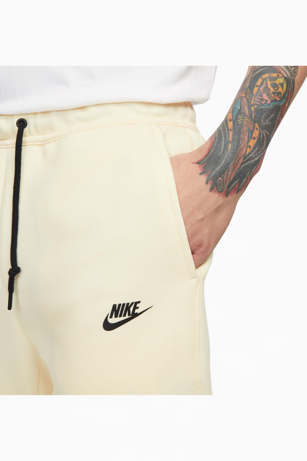 Штаны Nike Sportswear Tech Fleece