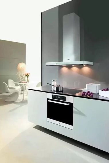 Вытяжка Miele DA 5690 W Alba