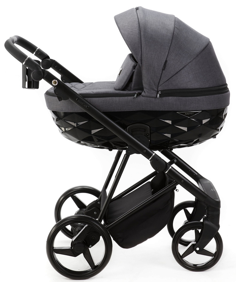 Детская коляска Adamex Quantum 3 в 1 Q-TK66 (Т.СЕРЫЙ)