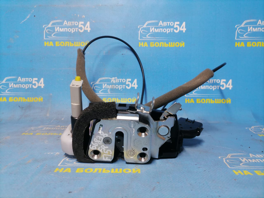 Замок двери передней правой NISSAN JUKE 2010-2014