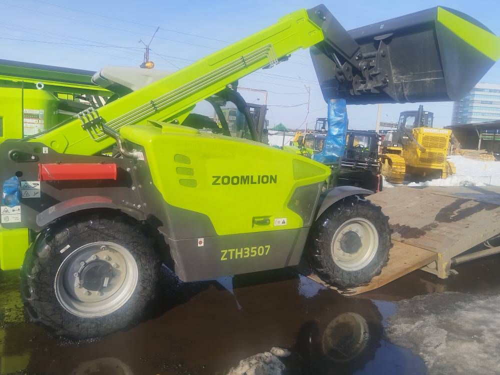 Zoomlion ZTH* Телескопический погрузчик ZTH3507 (Дизельный, 4,1 л, 101 л.с., АТ)