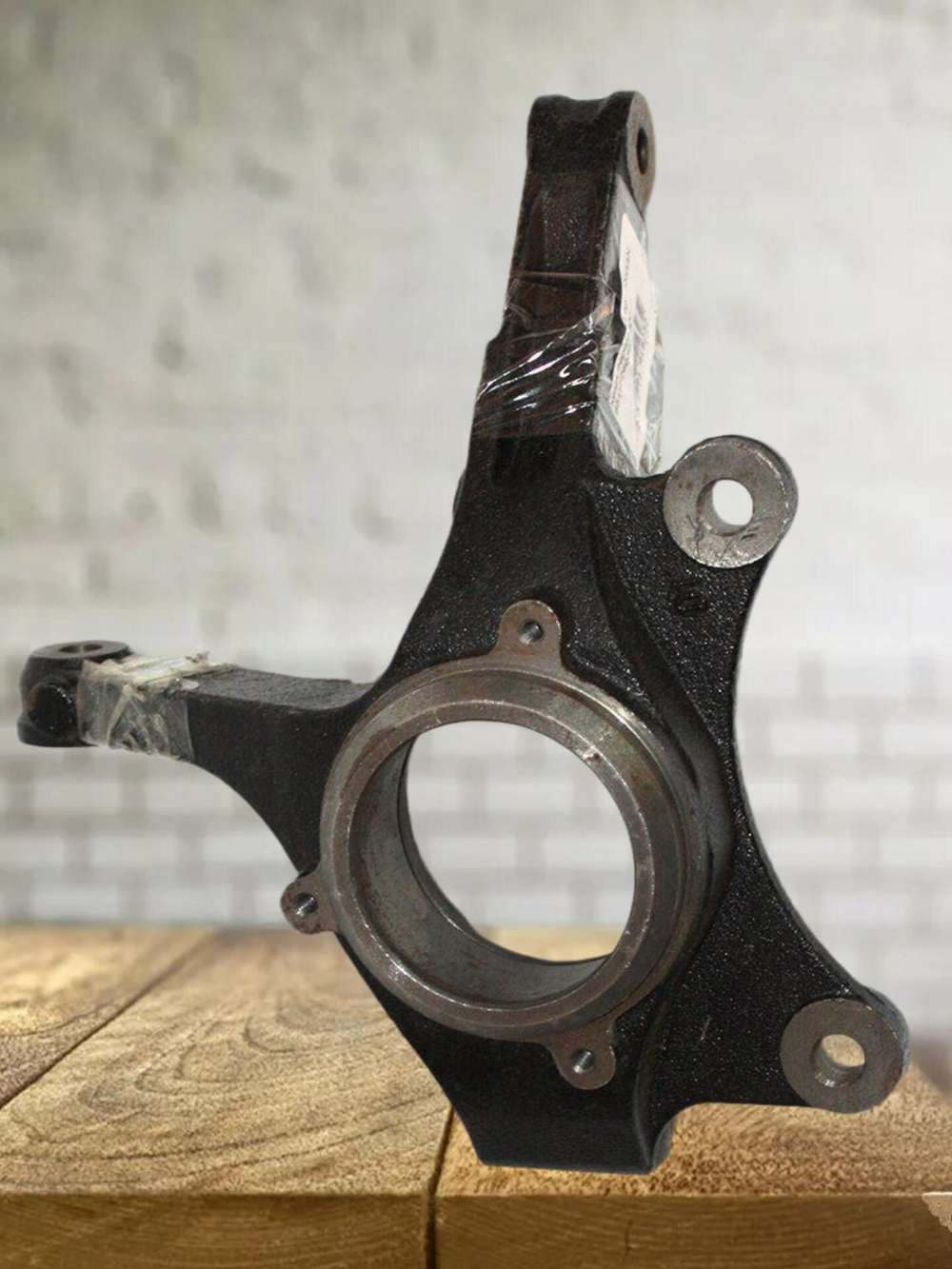 Кулак передний правый B511F2603010800 для Changan Alsvin