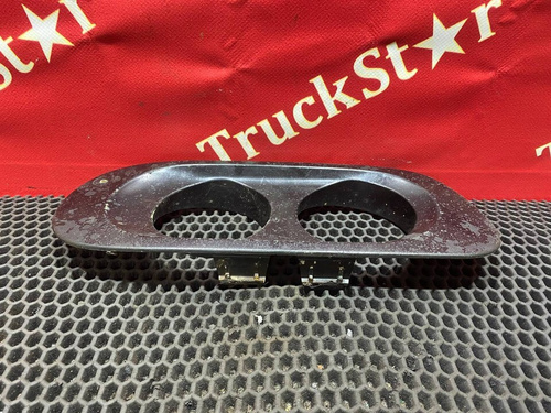 Облицовка ПТФ правая