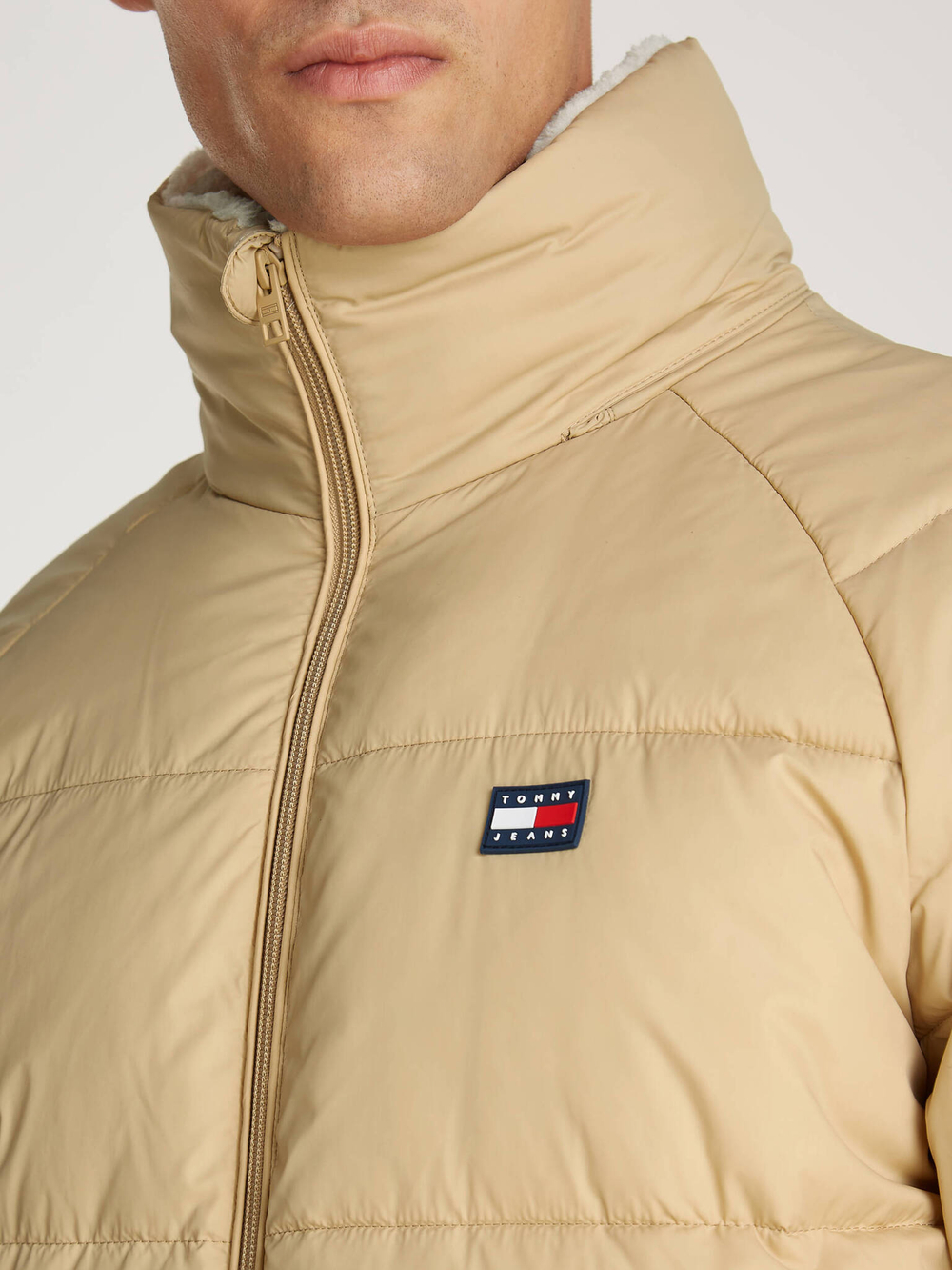 Куртка Tommy Jeans - бежевый(DM0DM20604)